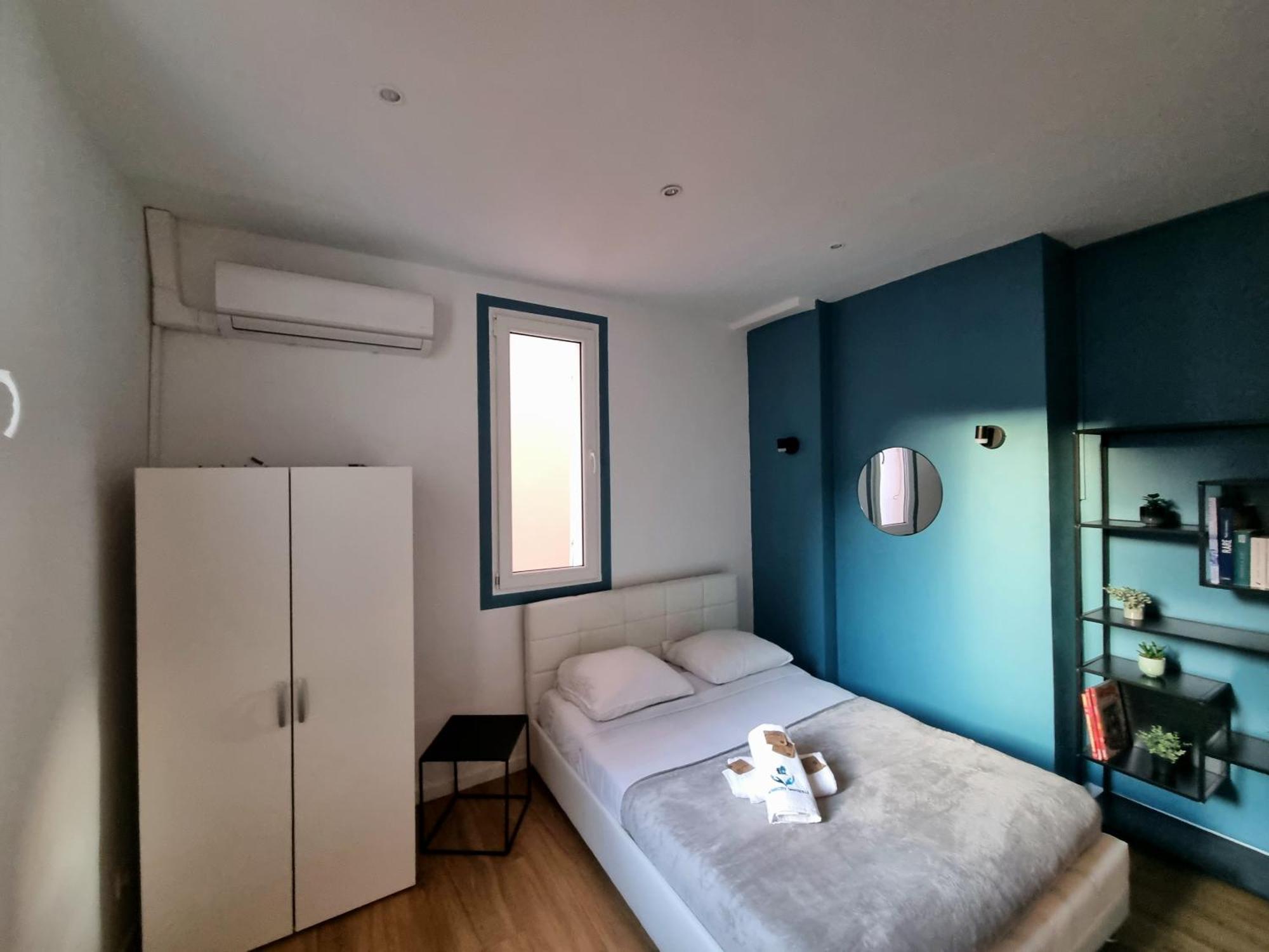 Apartment T2 Vieux Port Place Daviel *