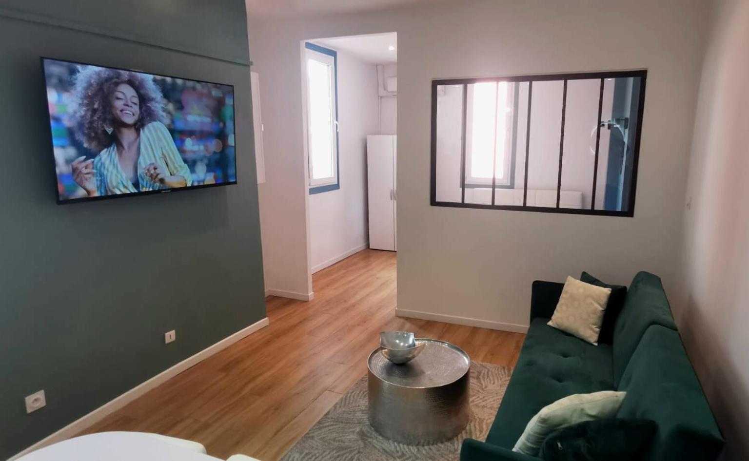 Apartment T2 Vieux Port Place Daviel Marseilles