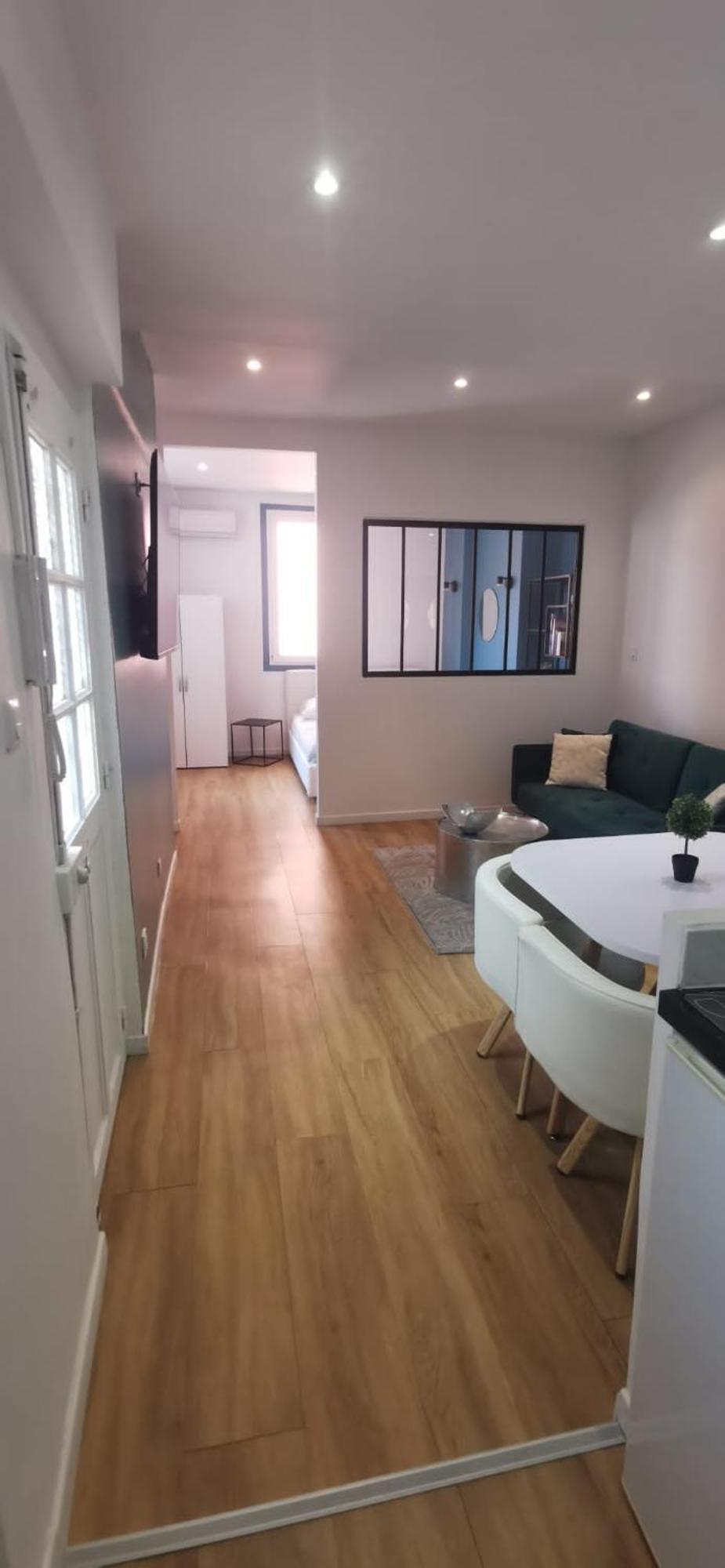 T2 Vieux Port Place Daviel Apartment Marseille